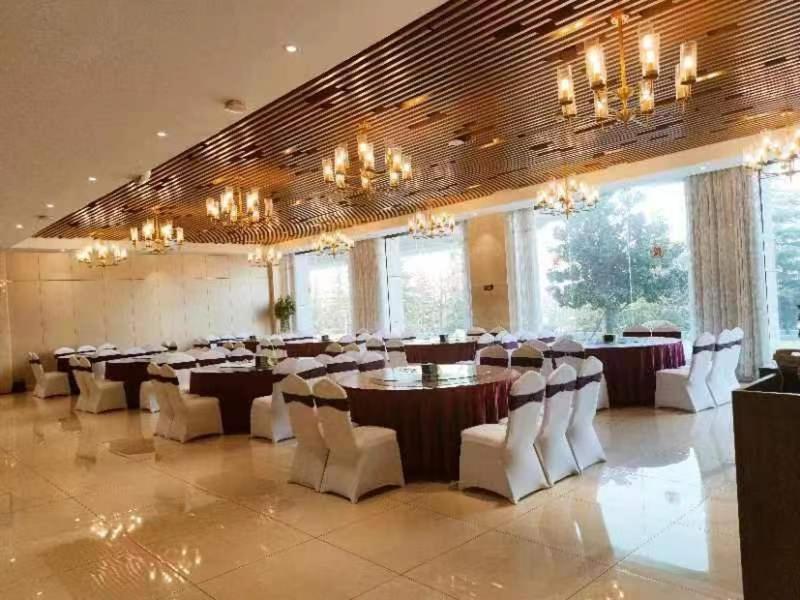 Huashan Xinghe International Hotel Huayin Eksteriør billede